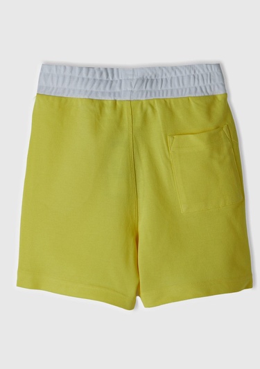  Erkek Çocuk Neon Sarı Beli Büzgülü ve Logo Baskılı Arkası Tek Cepli Pike Polo Şort
