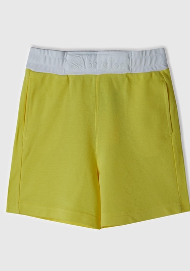  Erkek Çocuk Neon Sarı Beli Büzgülü ve Logo Baskılı Arkası Tek Cepli Pike Polo Şort