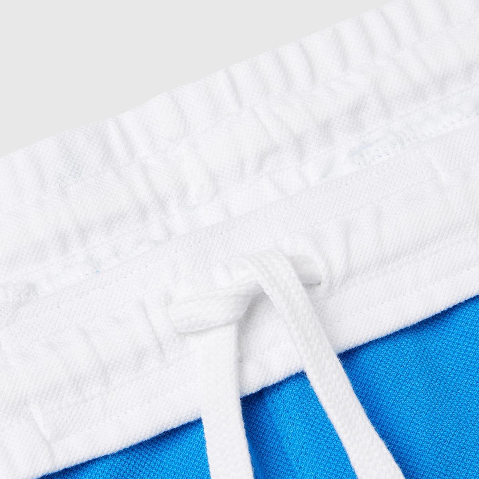 Erkek Çocuk Saks Mavi Beli Büzgülü ve Logo Baskılı Arkası Tek Cepli Pike Polo Şort