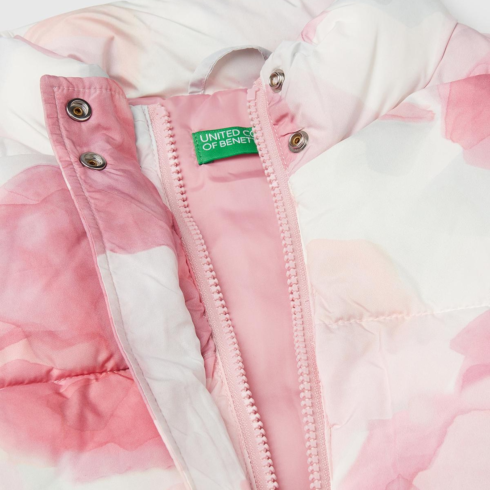 Kız Çocuk Pembe Mix Tamamı Desenli Logo Etiketli  Yelek