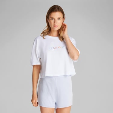  Calvin Klein Cotton Boxy Crop Pride Kadın Beyaz T-Shirt