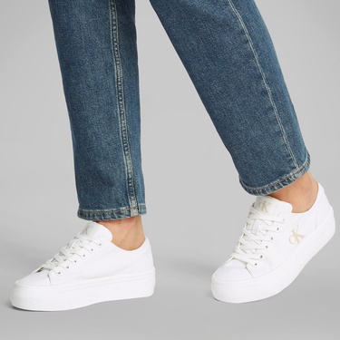  Calvin Klein Vulcanic Flatform Low Kadın Beyaz Sneaker
