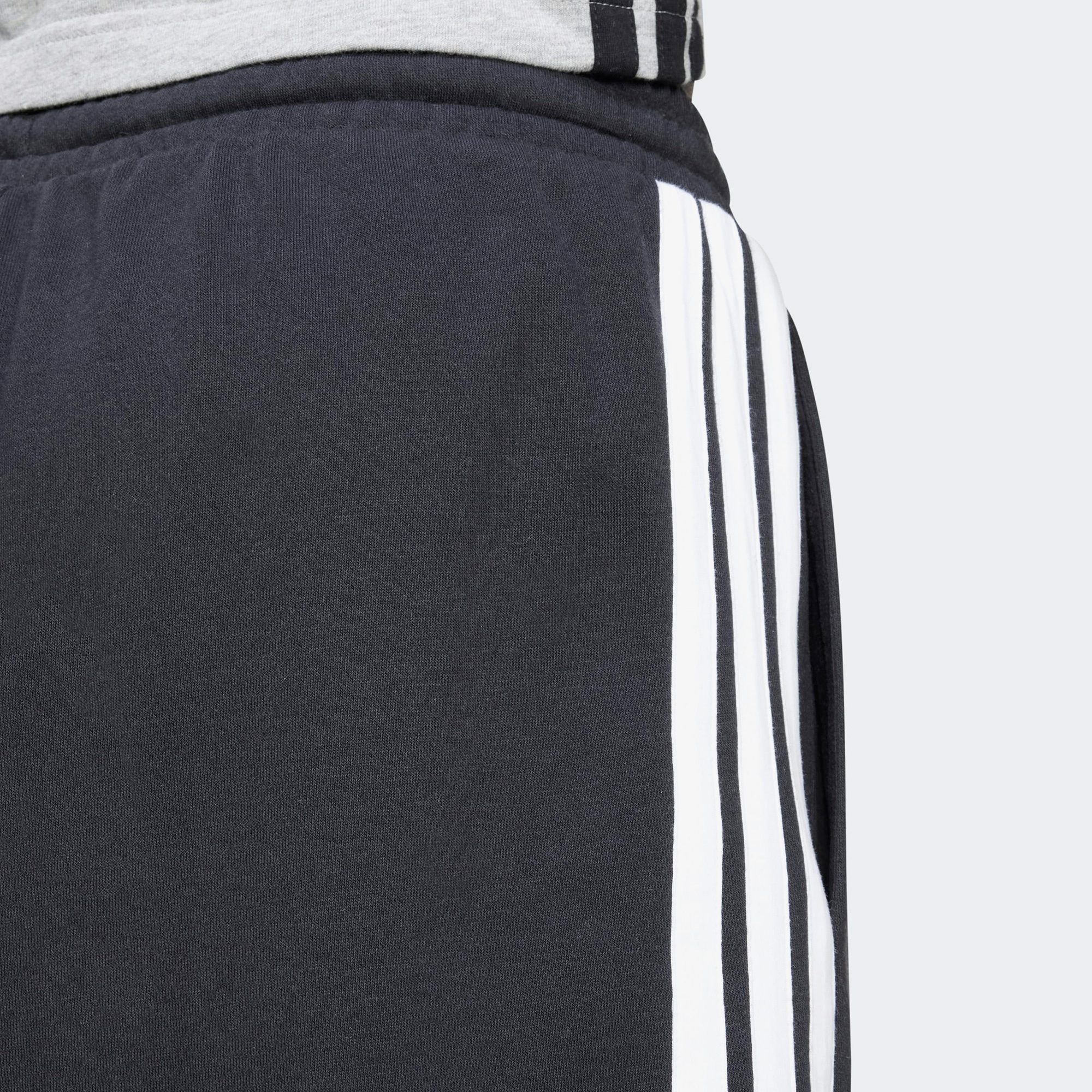 adidas Essential 3 Stripes French Terry Erkek Siyah Şort