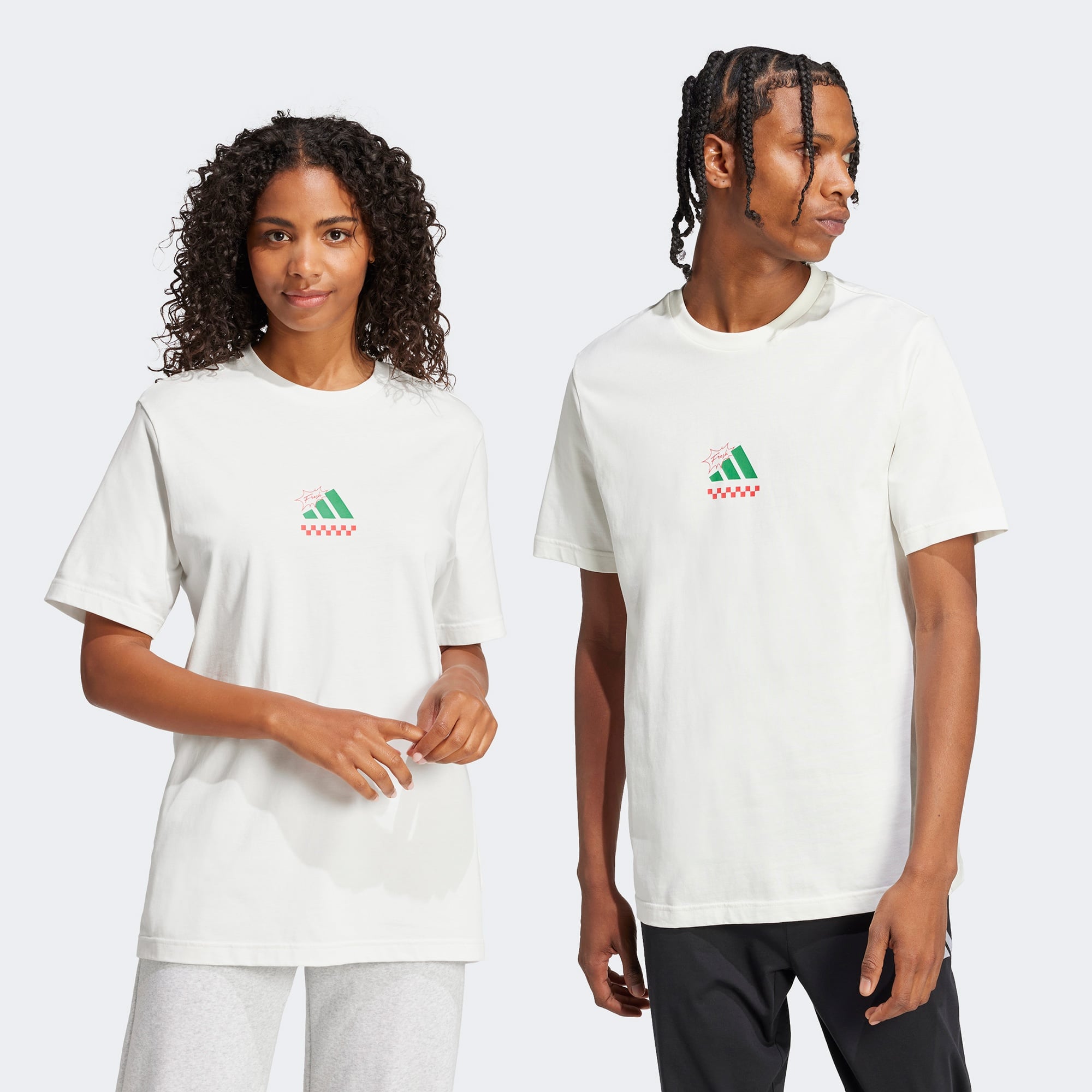 adidas Lounge Pizza Graphic Erkek Beyaz T-Shirt