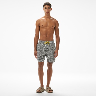  Guess Erkek Siyah Deniz Şortu