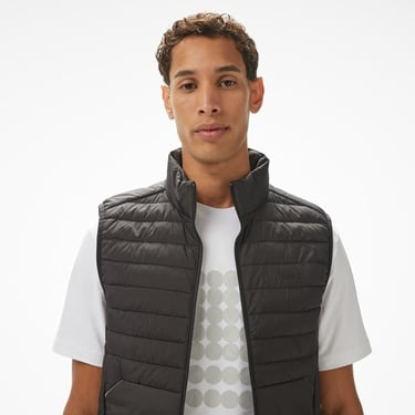  Boss Erkek Siyah Yelek