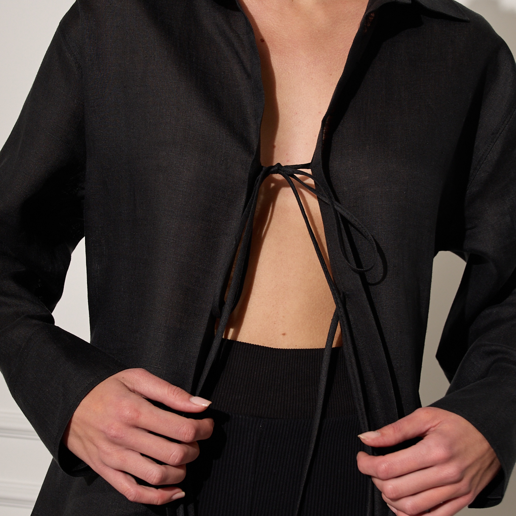 %100 Keten Bağlama Detaylı Gömlek