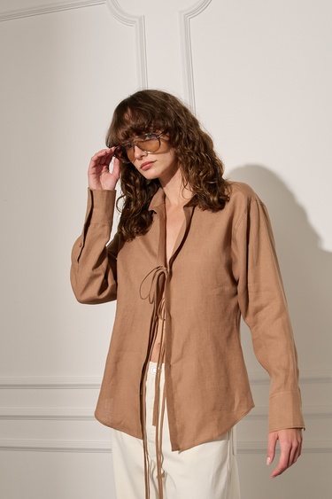  %100 Keten Bağlama Detaylı Gömlek