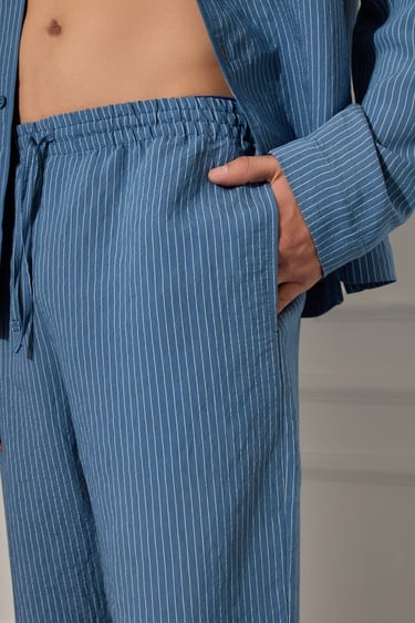  Beli Lastikli Çizgili Pantolon