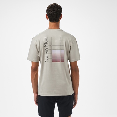  Calvin Klein Ombre Logo Erkek Gri T-Shirt
