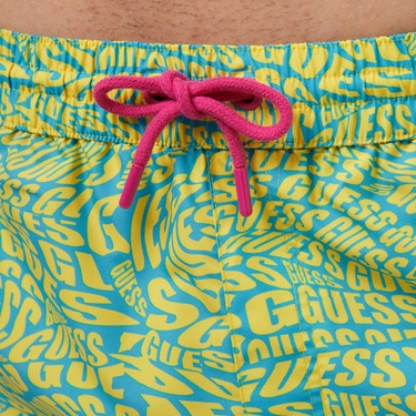  Guess Erkek Sarı Deniz Şortu