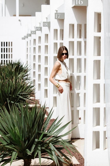  İKİKIZ Crinkle Linen Kolsuz Crop Top Kadın Naturel