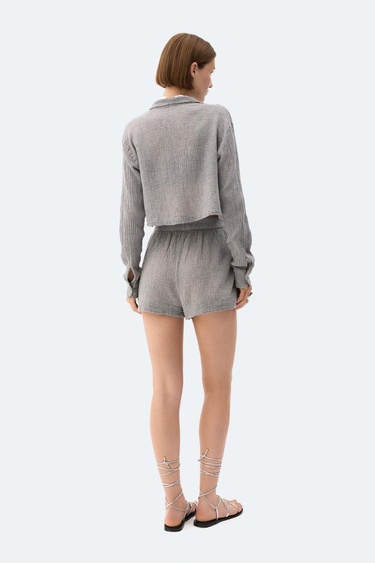  İKİKIZ Gri Crinkle Crop Gömlek Kadın Gri