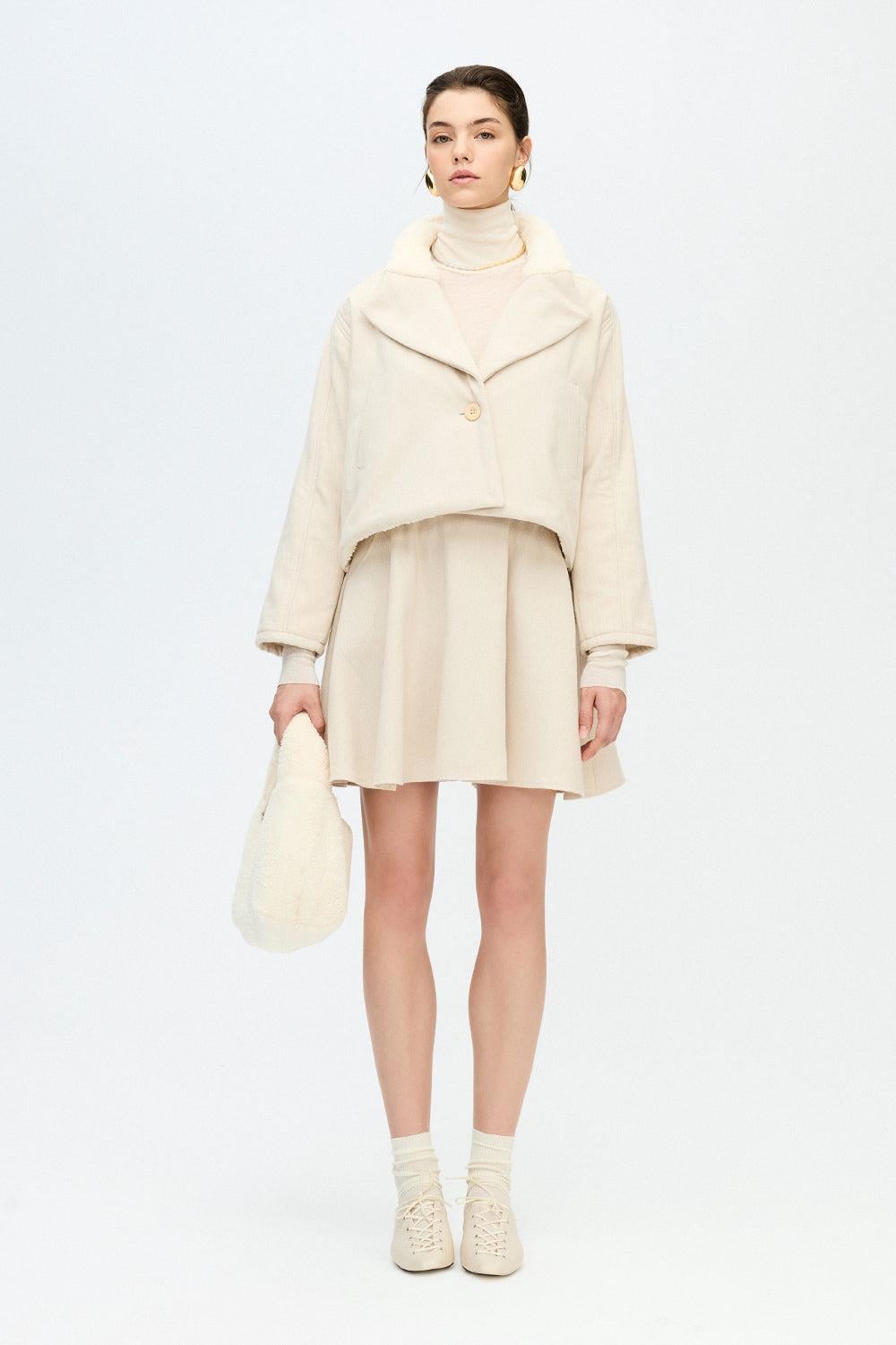  İKİKIZ Balıksırtı Yakası Kürklü Ceket Kadın Bej