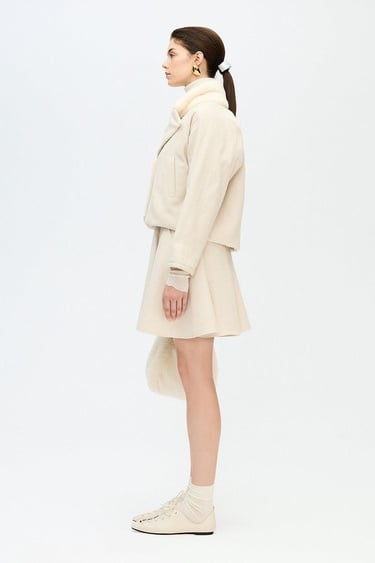  İKİKIZ Balıksırtı Yakası Kürklü Ceket Kadın Bej