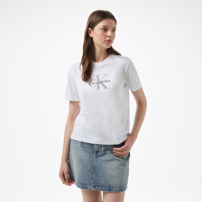  Calvin Klein Hero Classic Monologo Kadın Beyaz T-Shirt