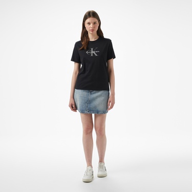  Calvin Klein Hero Classic Monologo Kadın Siyah T-Shirt
