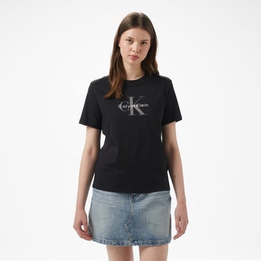  Calvin Klein Hero Classic Monologo Kadın Siyah T-Shirt