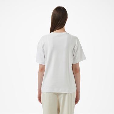  Brooks Brothers Bisiklet Yaka Oversize Kadın Beyaz T-Shirt