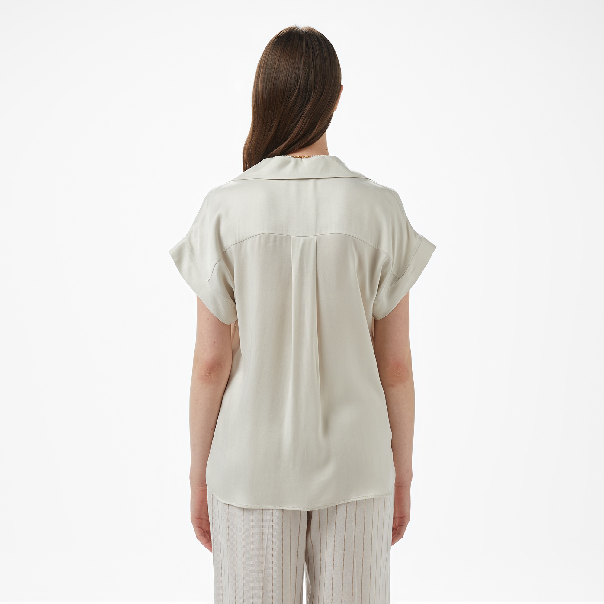 Brooks Brothers Düşük Omuz Metal Çıtcıtlı Kısa Kol Cupro Kadın Bej Gömlek