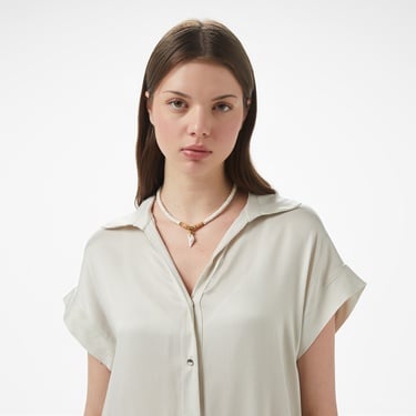  Brooks Brothers Düşük Omuz Metal Çıtcıtlı Kısa Kol Cupro Kadın Bej Gömlek