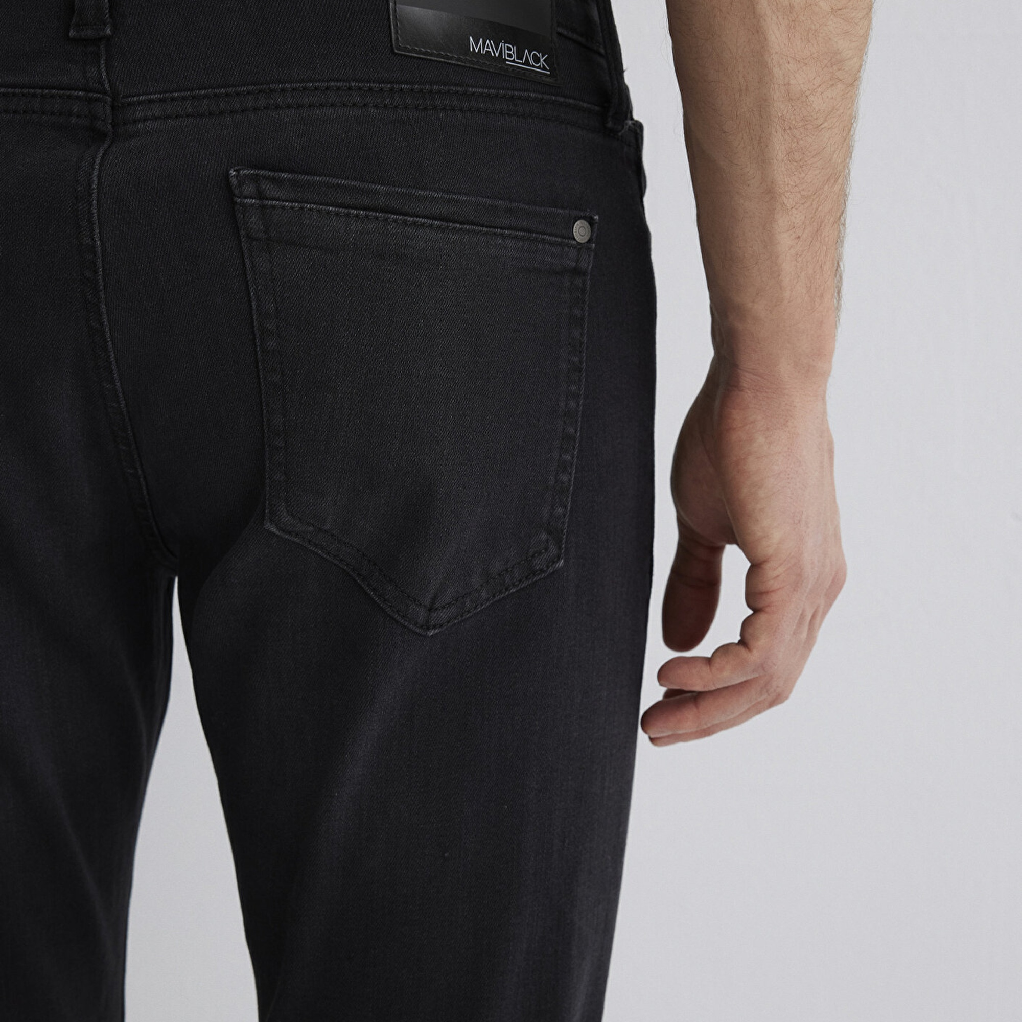 Mavi Marcus Mavi Black Koyu Dumanlı Jean Pantolon 0035187861