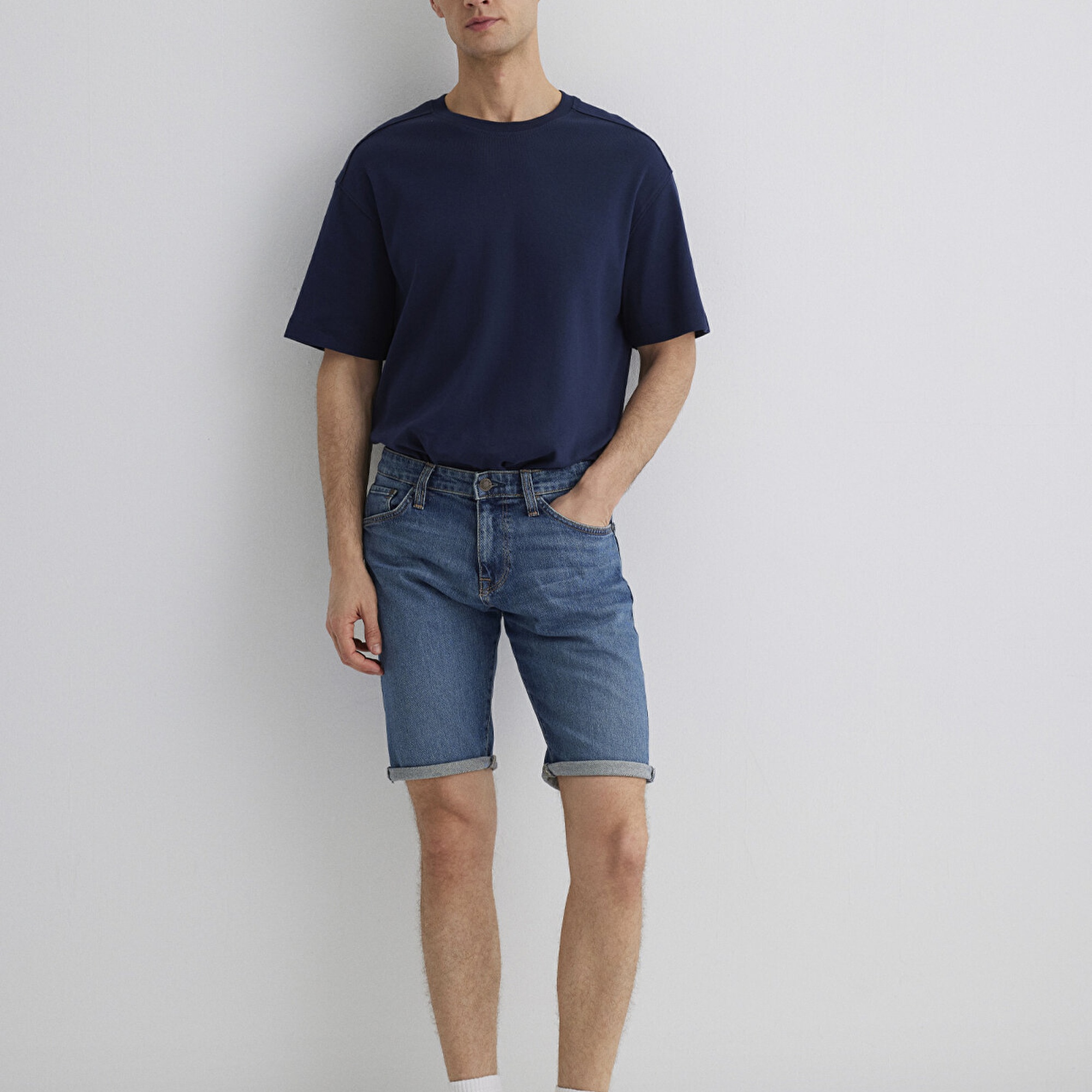 Mavi Tim Street Gölgeli Indigo Mavisi Jean Şort 0428487143