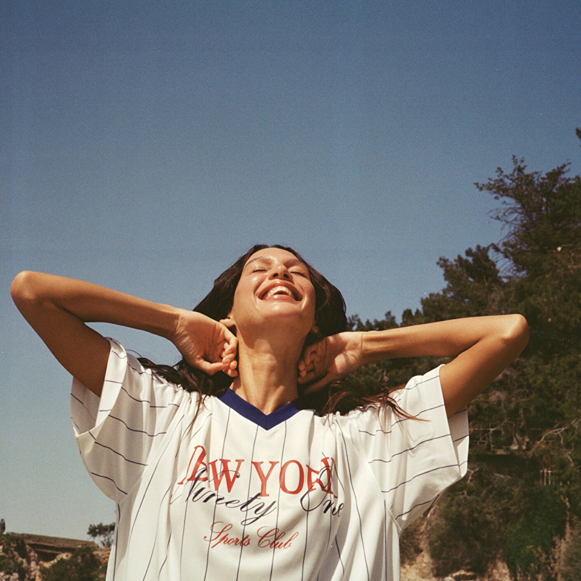 Mavi New York Baskılı Beyaz Forma Tişört Oversize / Geniş Kesim 1613496-620