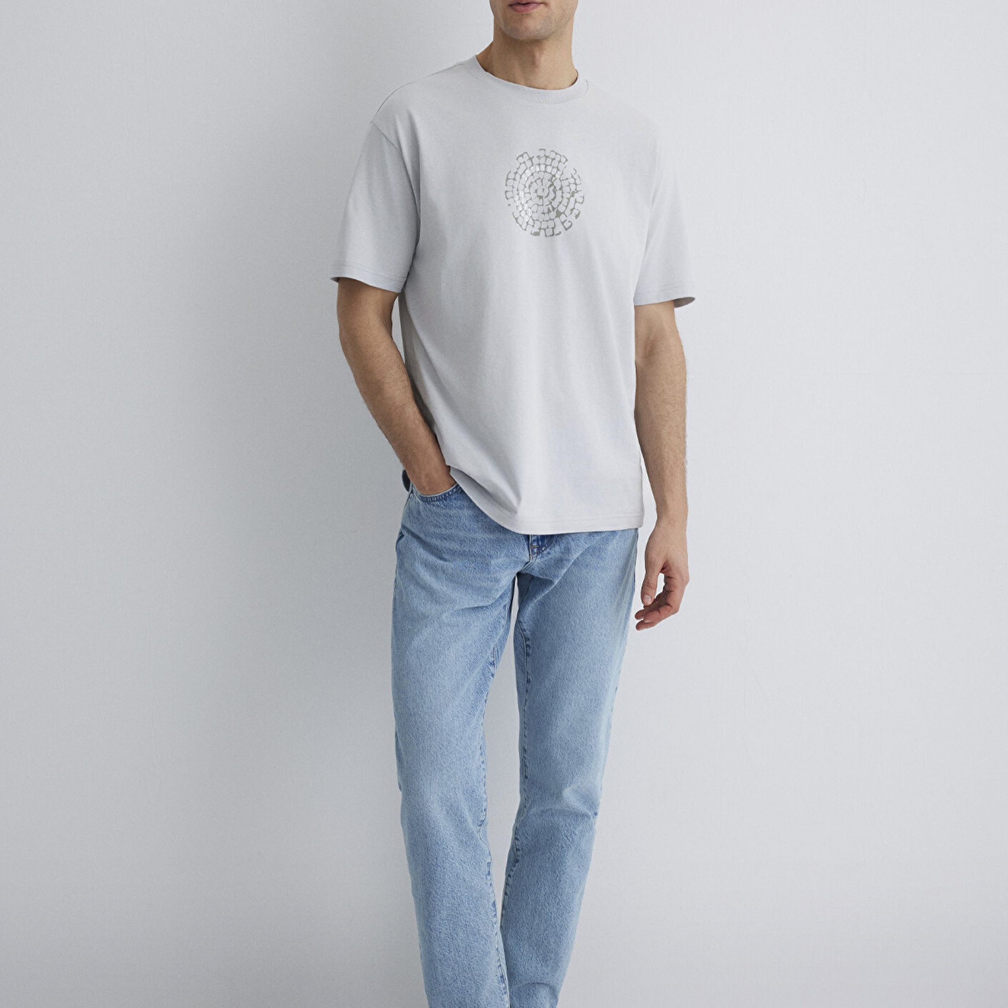 Mavi İstanbul Baskılı Gri Tişört Loose Fit / Bol Rahat Kesim 0612996-70075