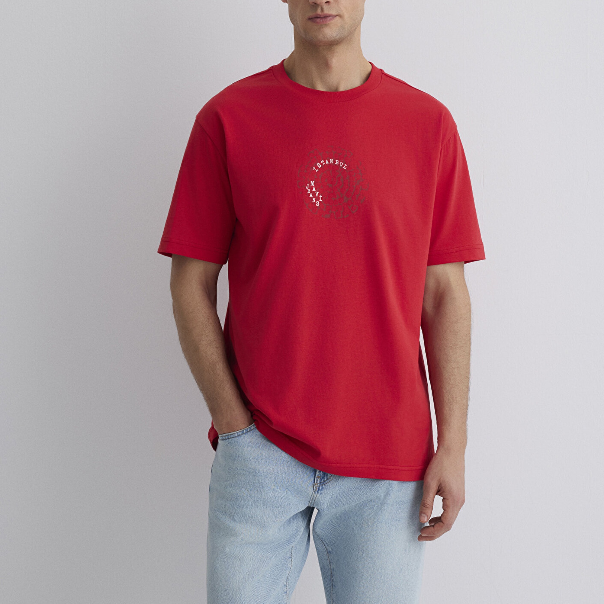 Mavi İstanbul Baskılı Kırmızı Tişört Loose Fit / Bol Rahat Kesim 0612996-70471