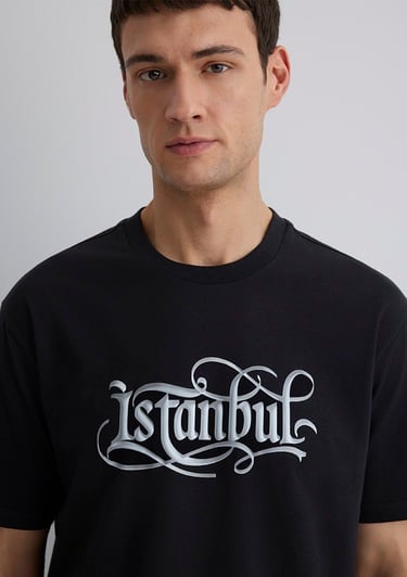  Mavi İstanbul Baskılı Siyah Tişört Loose Fit / Bol Rahat Kesim 0612991-900