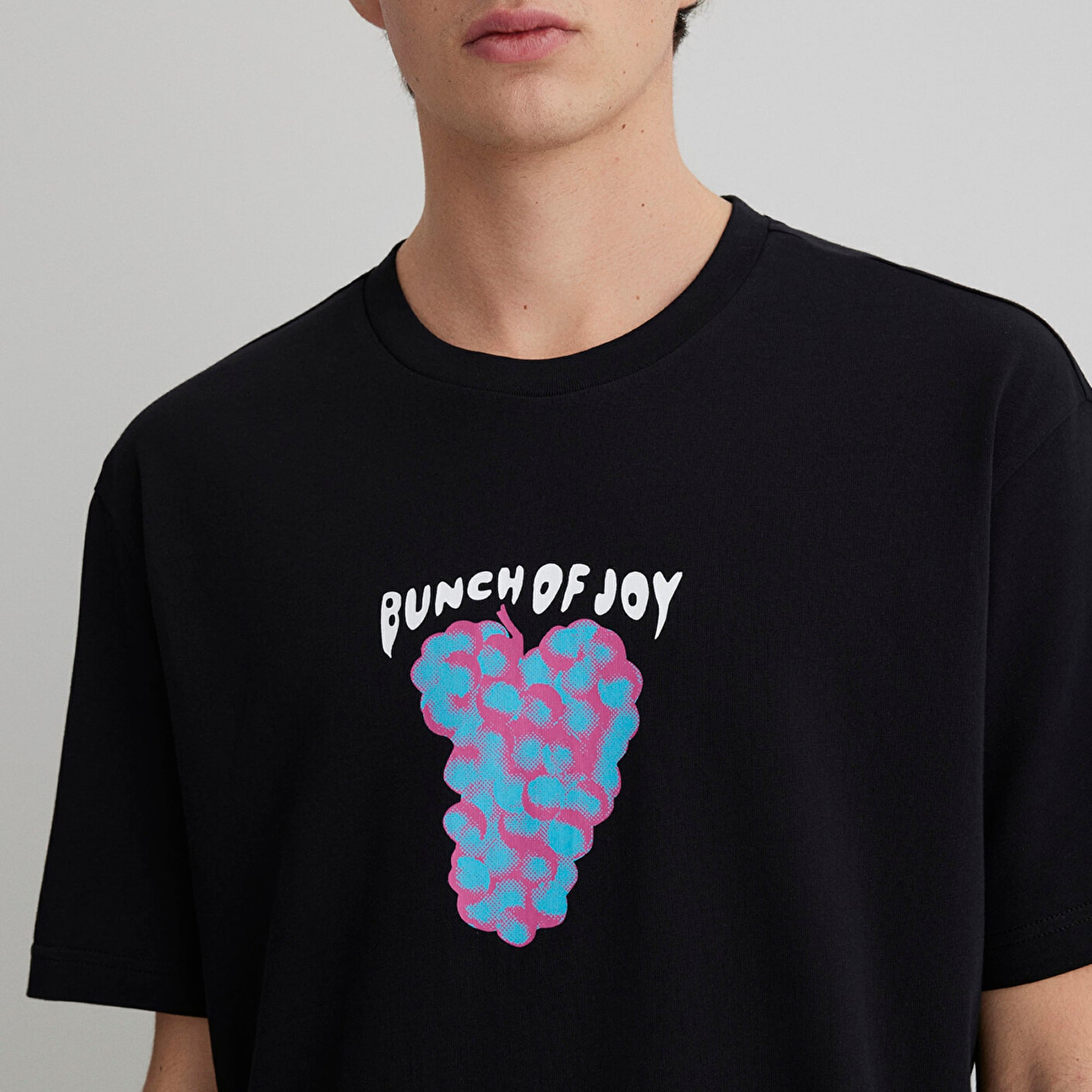 Mavi Punch Of Joy Baskılı Siyah Tişört Loose Fit / Bol Rahat Kesim 0612813-900