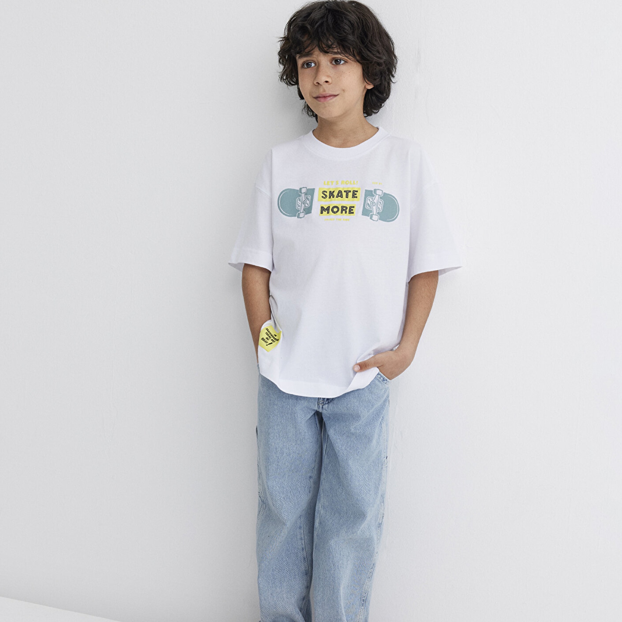 Mavi Lets Roll Baskılı Beyaz Tişört Oversize / Geniş Kesim 6610276-620