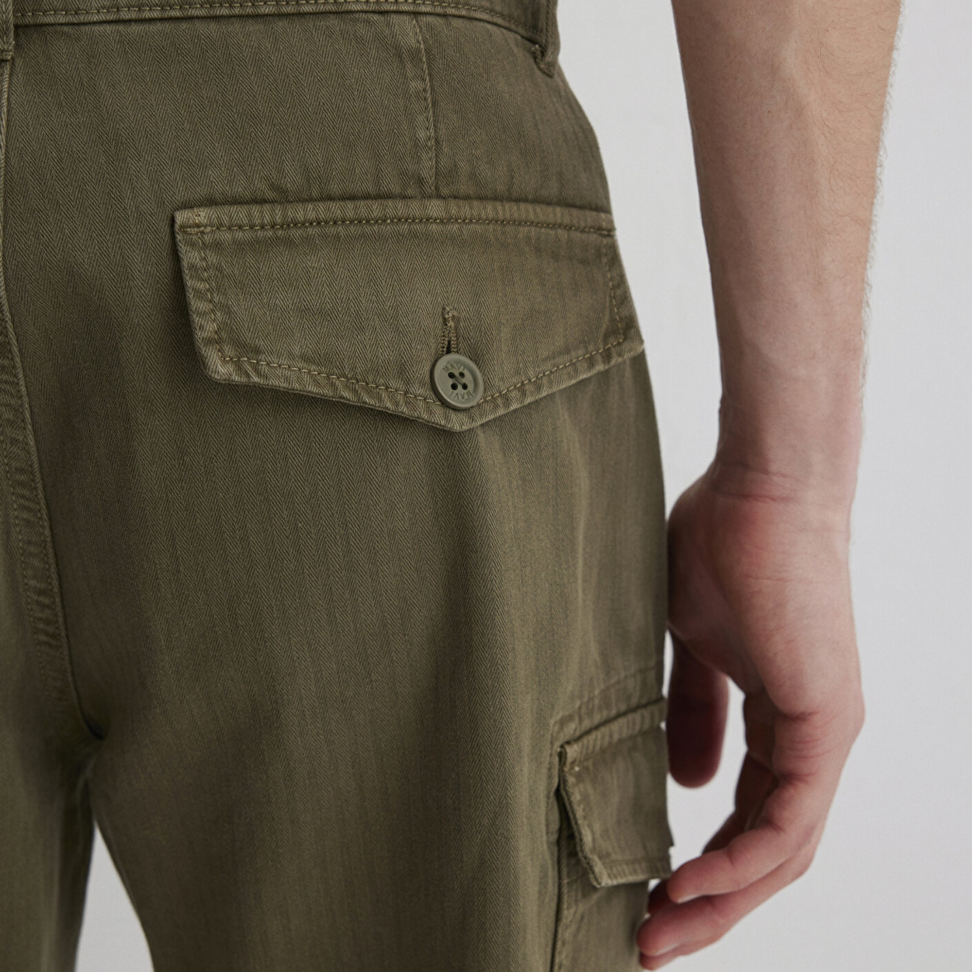 Mavi Haki Kargo Şort 0410287-80769