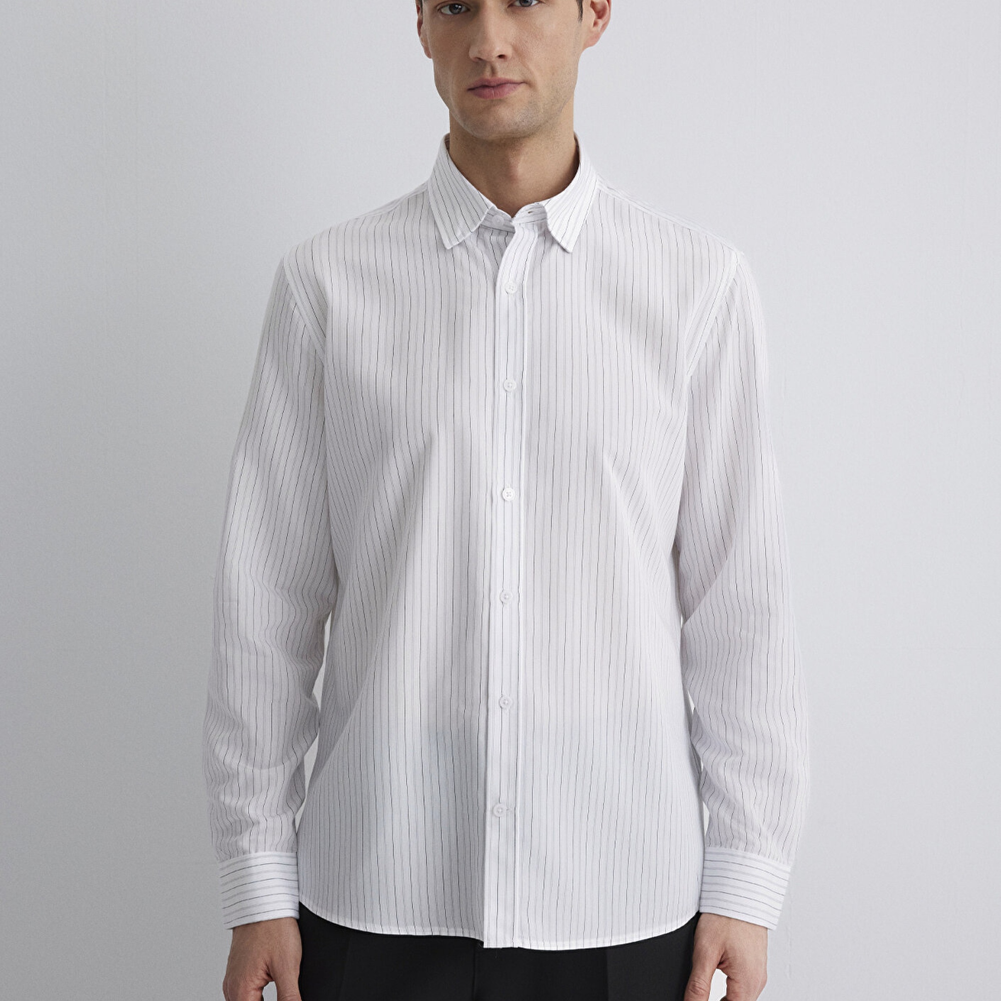 Mavi Çizgili Beyaz Gömlek Regular Fit / Normal Kesim 0211566-70096