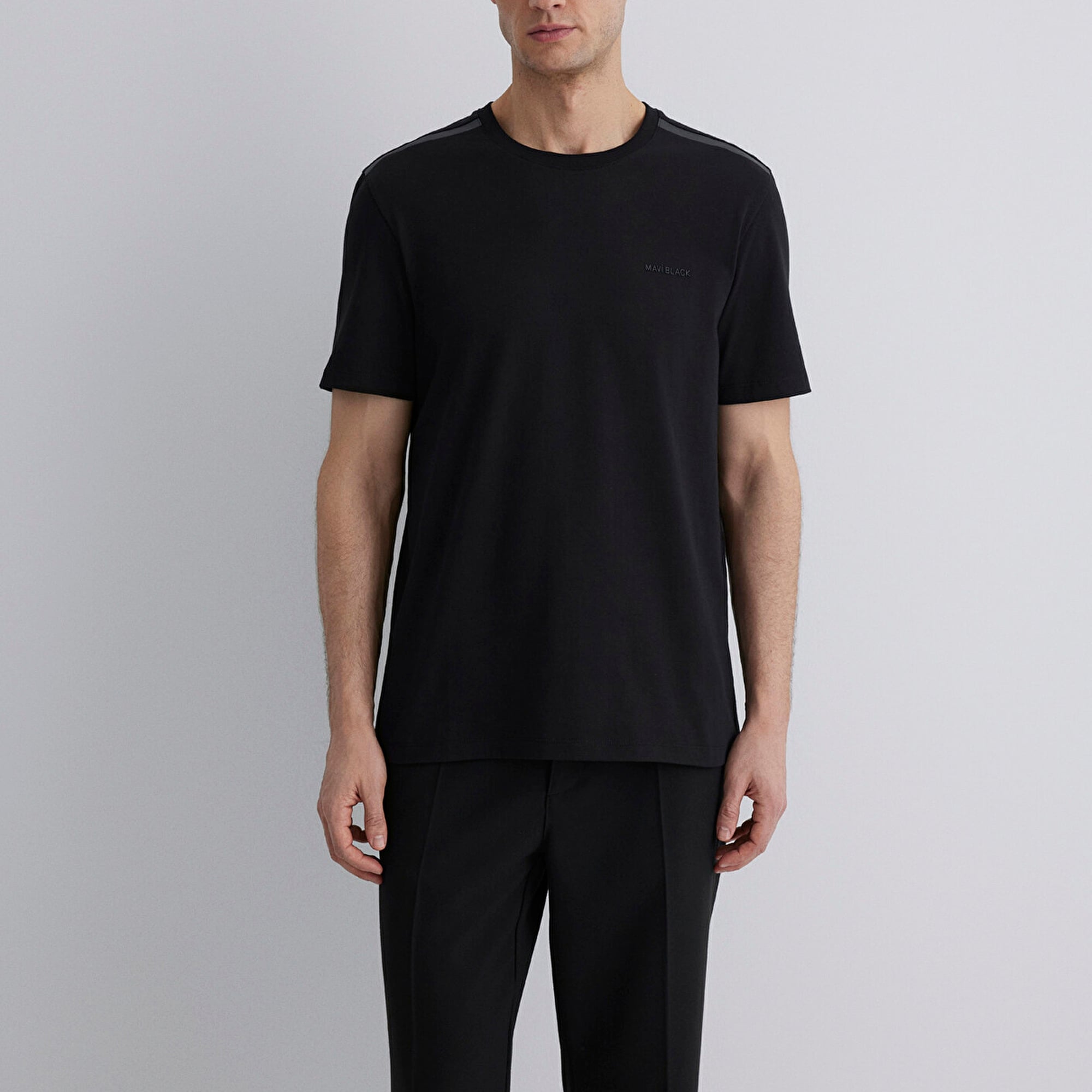 Mavi Mavi Black Siyah Tişört Regular Fit / Normal Kesim 0612689-900