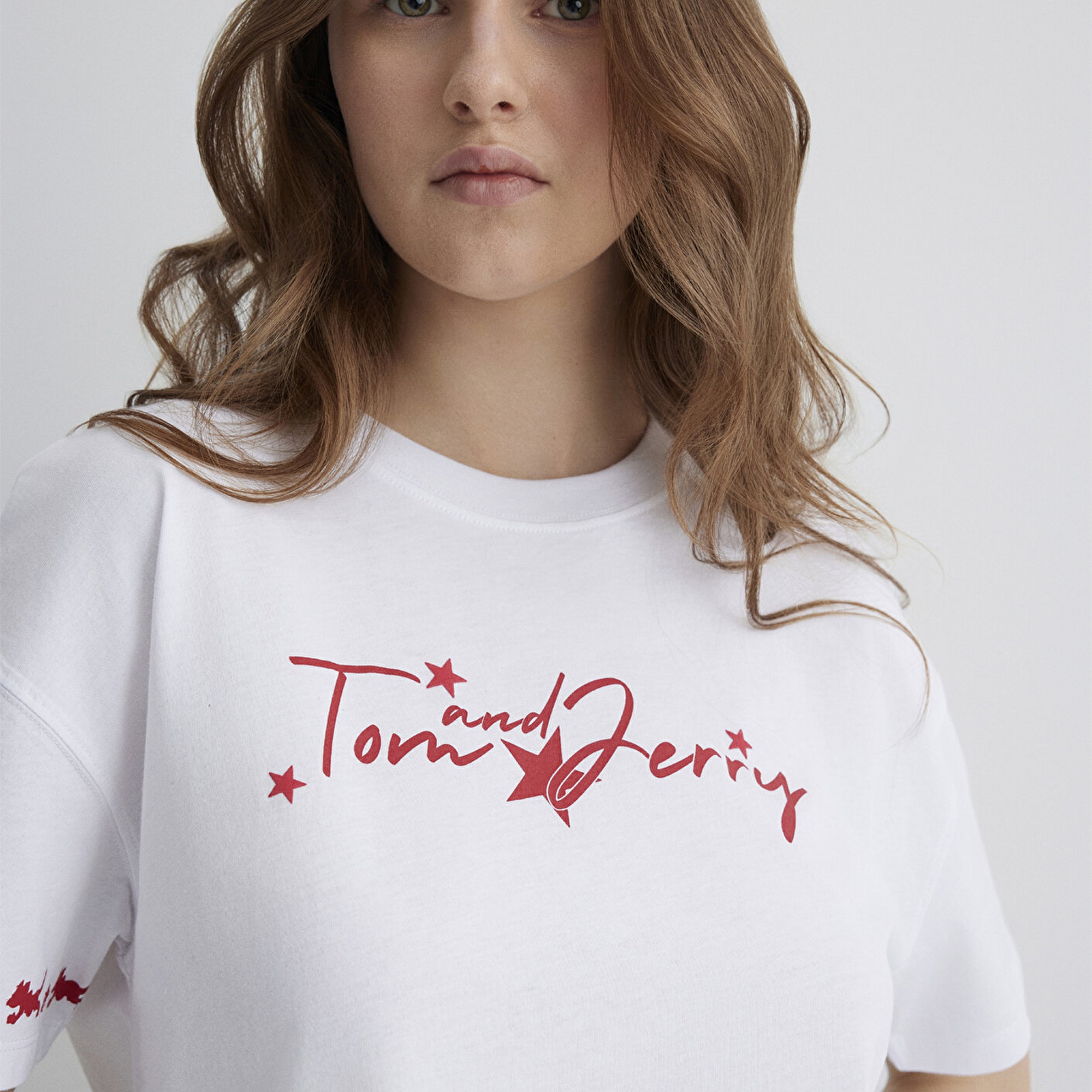 Mavi Tom and Jerry Baskılı Beyaz Tişört Loose Fit / Bol Rahat Kesim 1613359-620