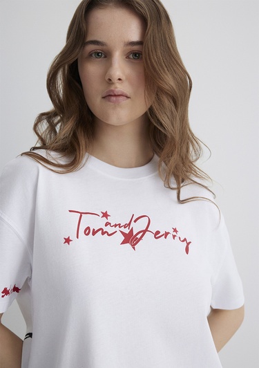  Mavi Tom and Jerry Baskılı Beyaz Tişört Loose Fit / Bol Rahat Kesim 1613359-620