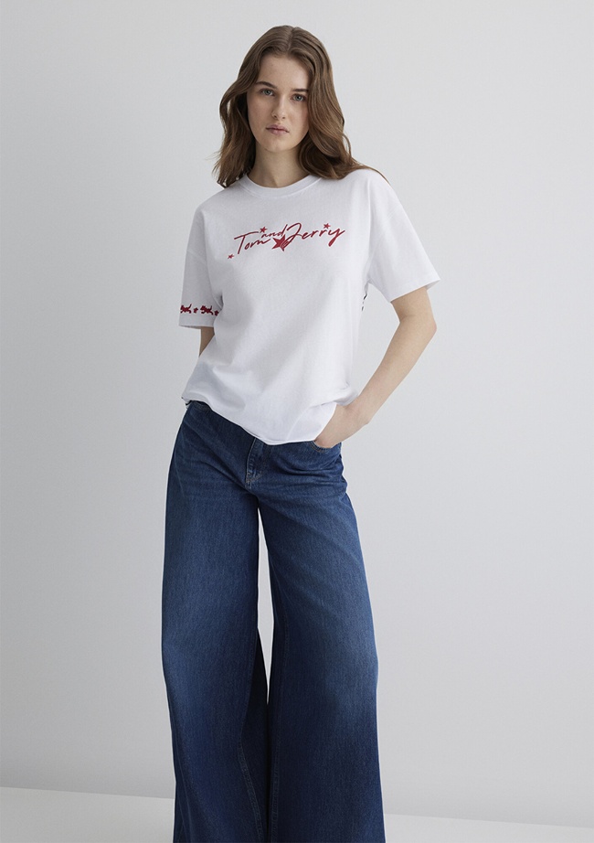  Mavi Tom and Jerry Baskılı Beyaz Tişört Loose Fit / Bol Rahat Kesim 1613359-620