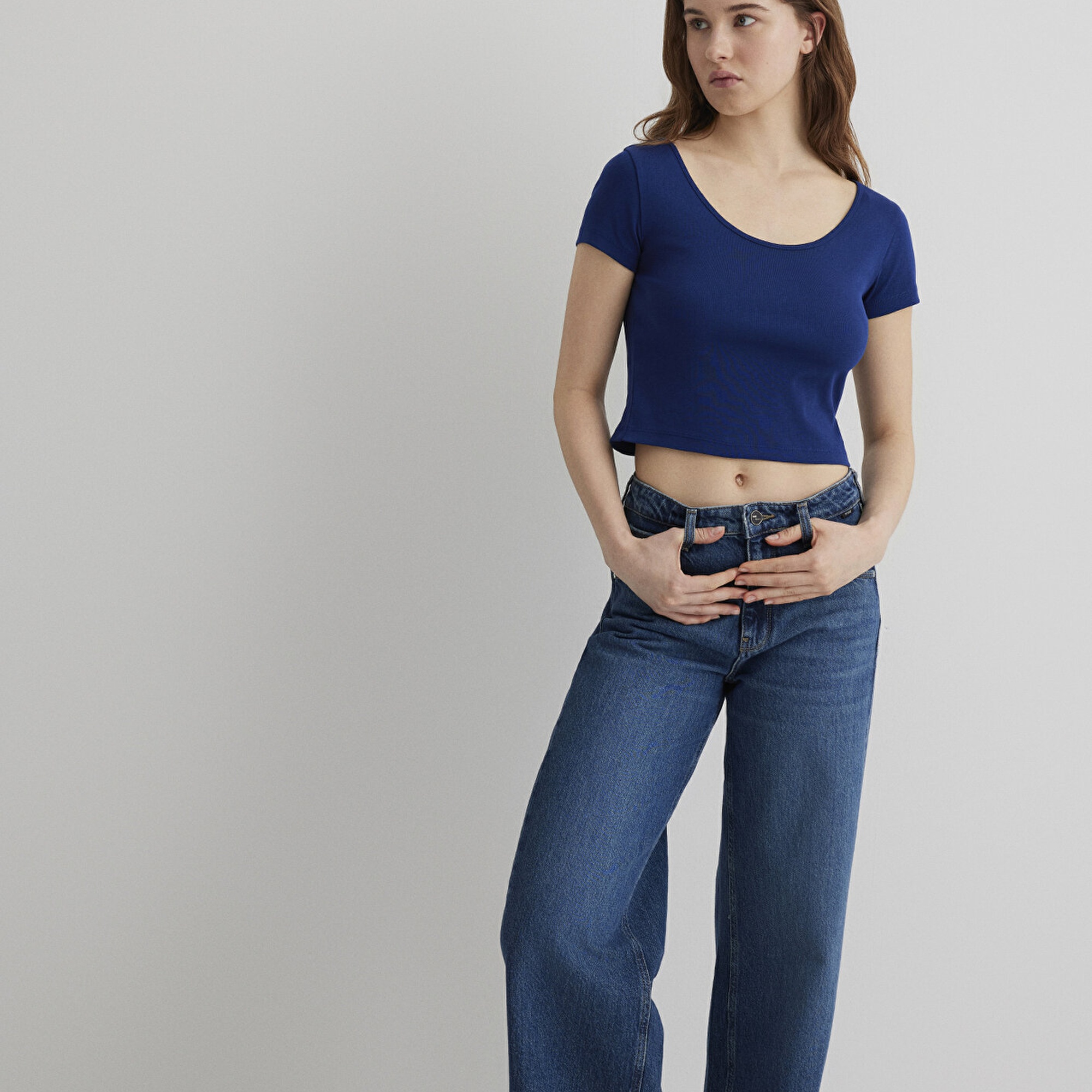 Mavi Mavi Basic Crop Tişört Crop / Kısa Kesim 1612374-70722
