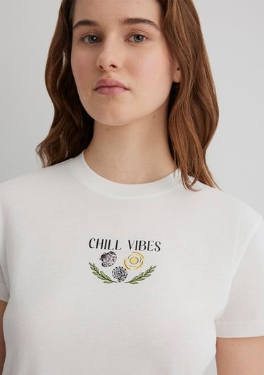  Mavi Baskılı Ekru Tişört Semi Slim Fit / Yarı Dar Kesim 1613191-70057