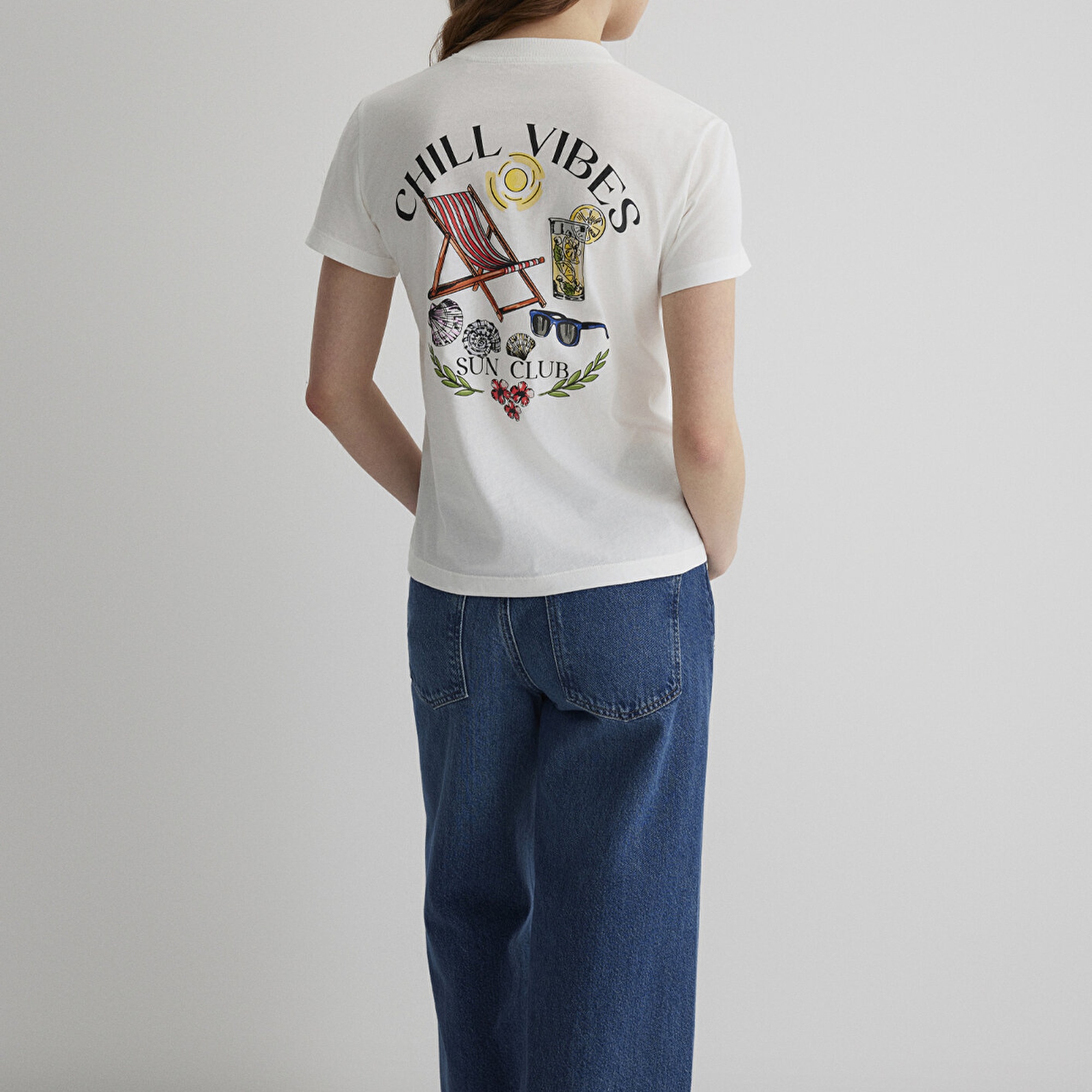 Mavi Baskılı Ekru Tişört Semi Slim Fit / Yarı Dar Kesim 1613191-70057