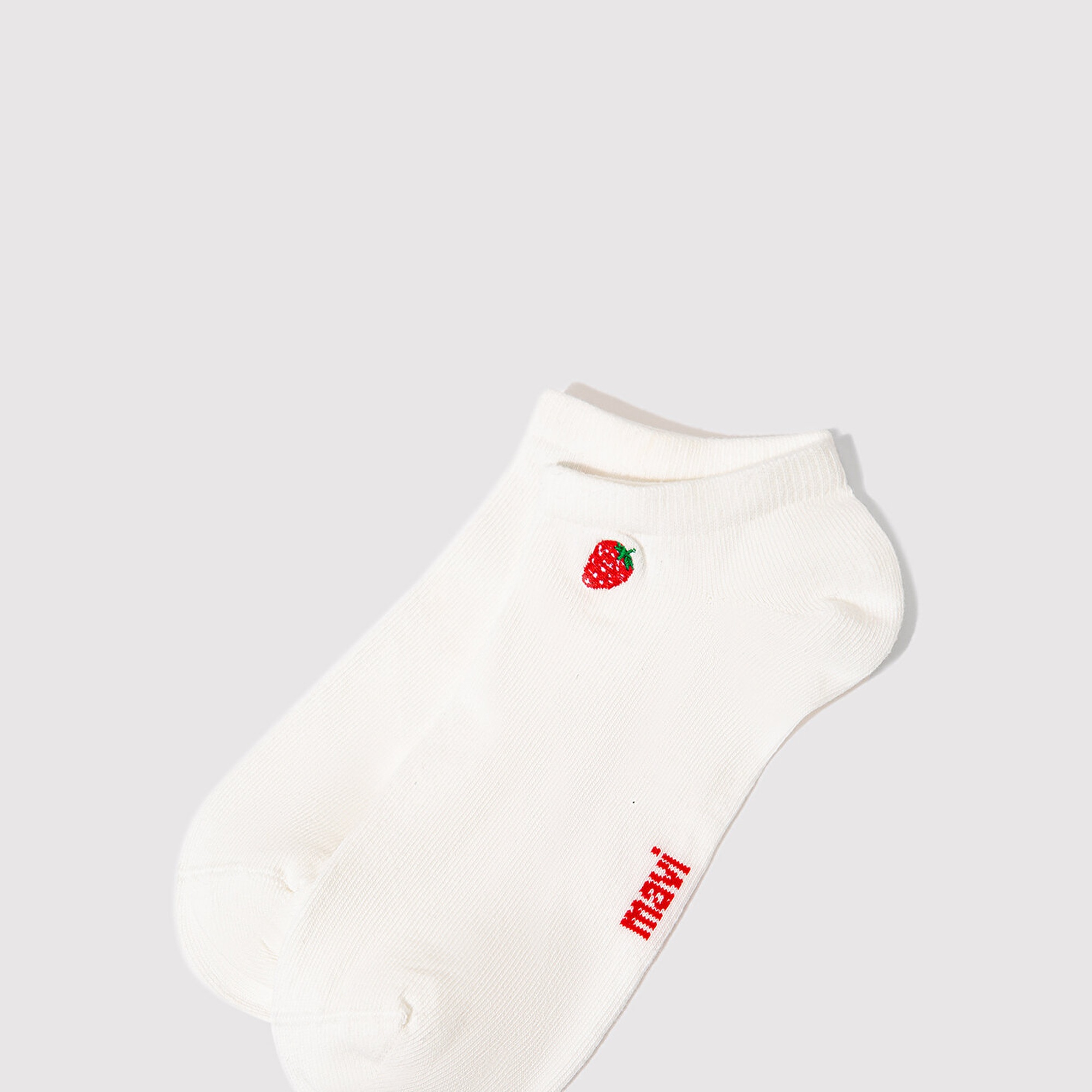 Mavi Çilek Nakışlı Beyaz Babet Çorabı 1913156-620