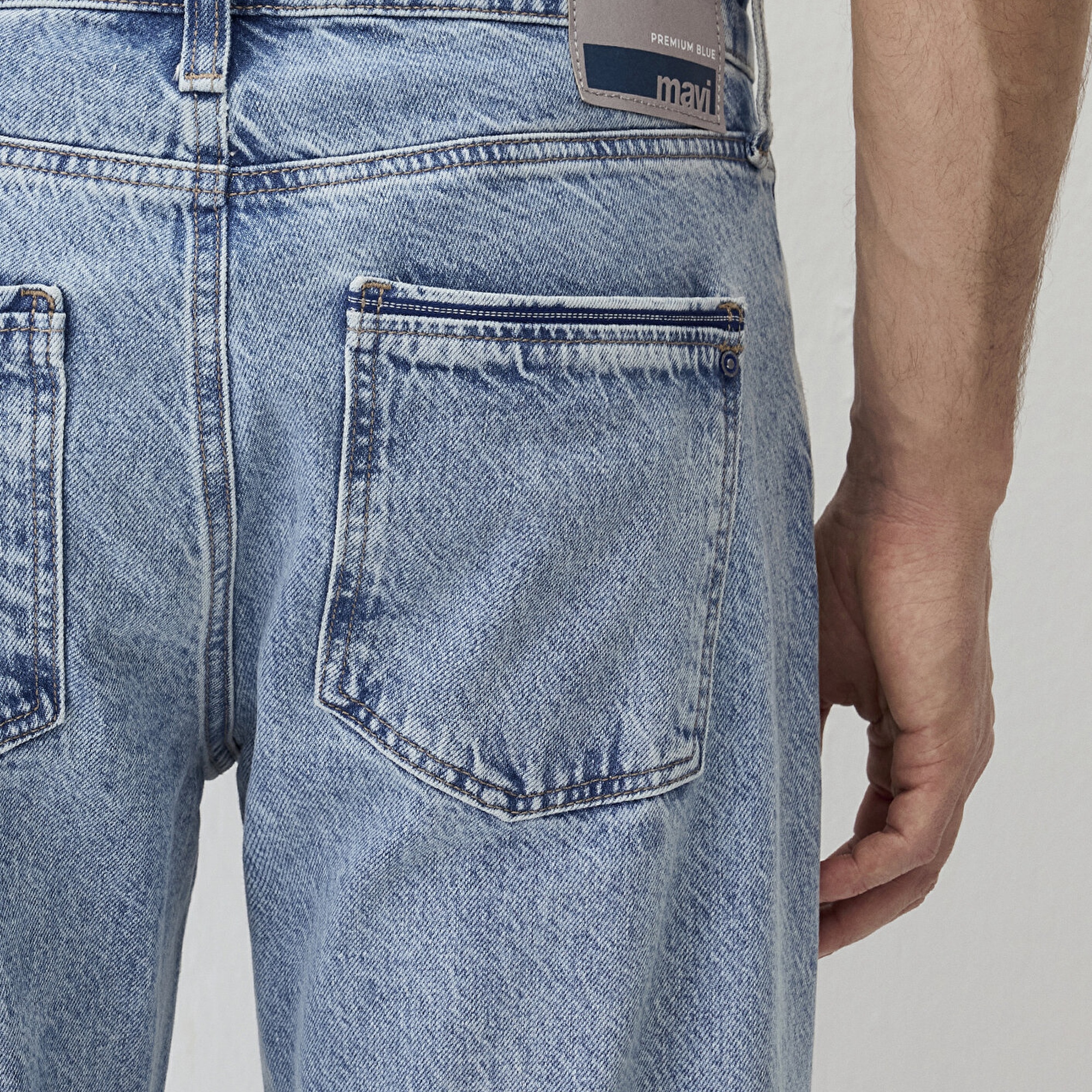 Mavi London Premium Blue Açık Mavi Jean Pantolon 0010172-89642