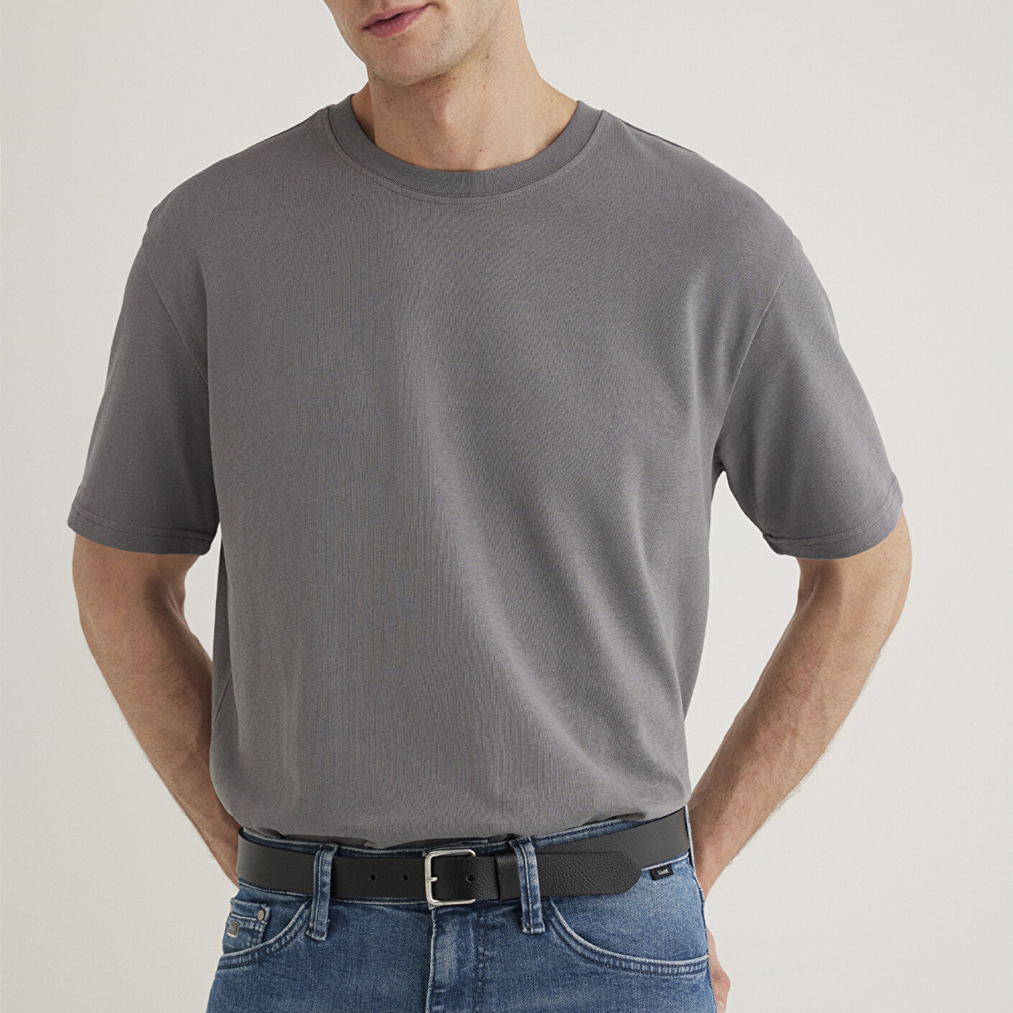 Mavi Bisiklet Yaka Gri Basic Tişört Loose Fit / Bol Rahat Kesim 0611596-80020