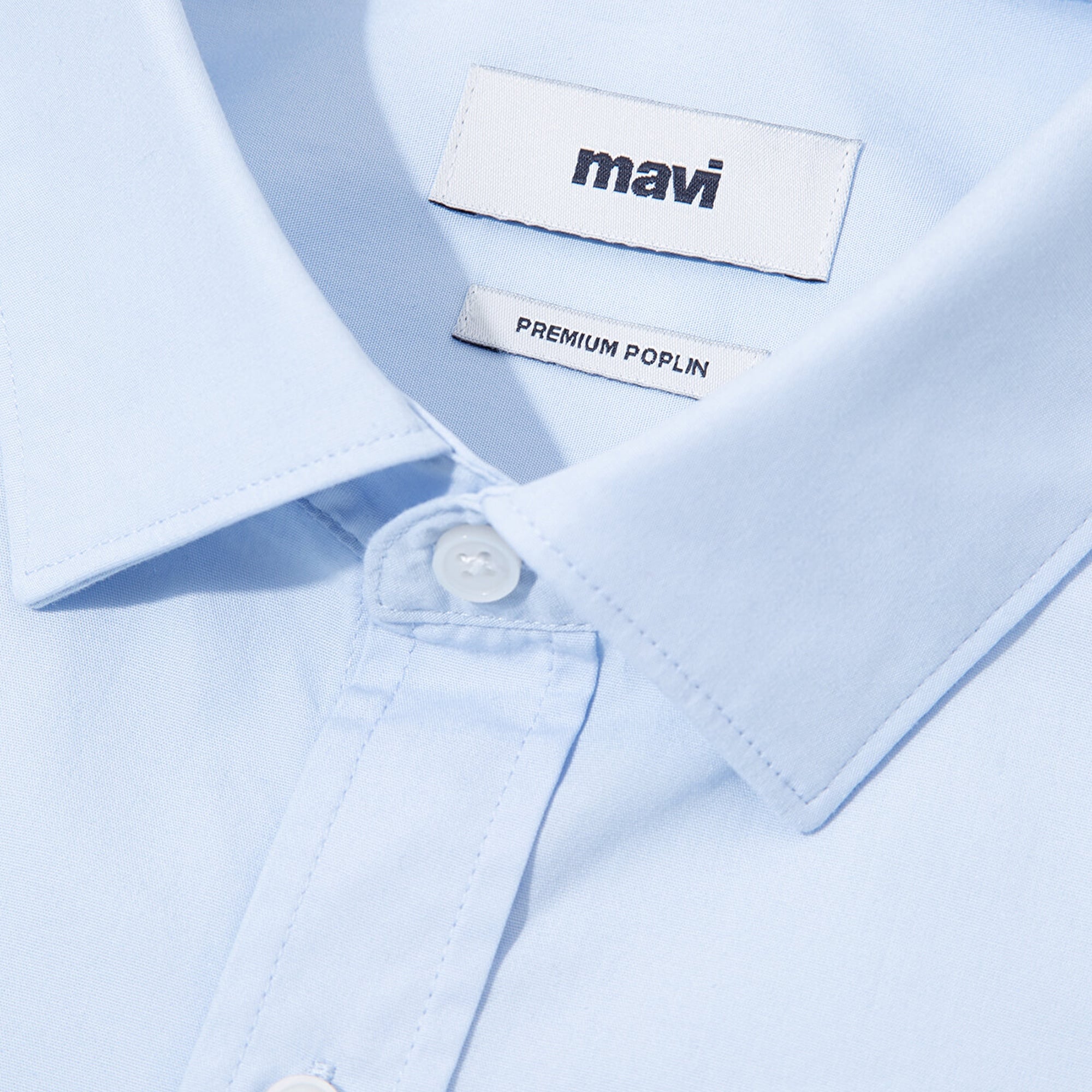 Mavi Kolay Ütülenebilir Mavi Gömlek Slim Fit / Dar Kesim 0211571-90160