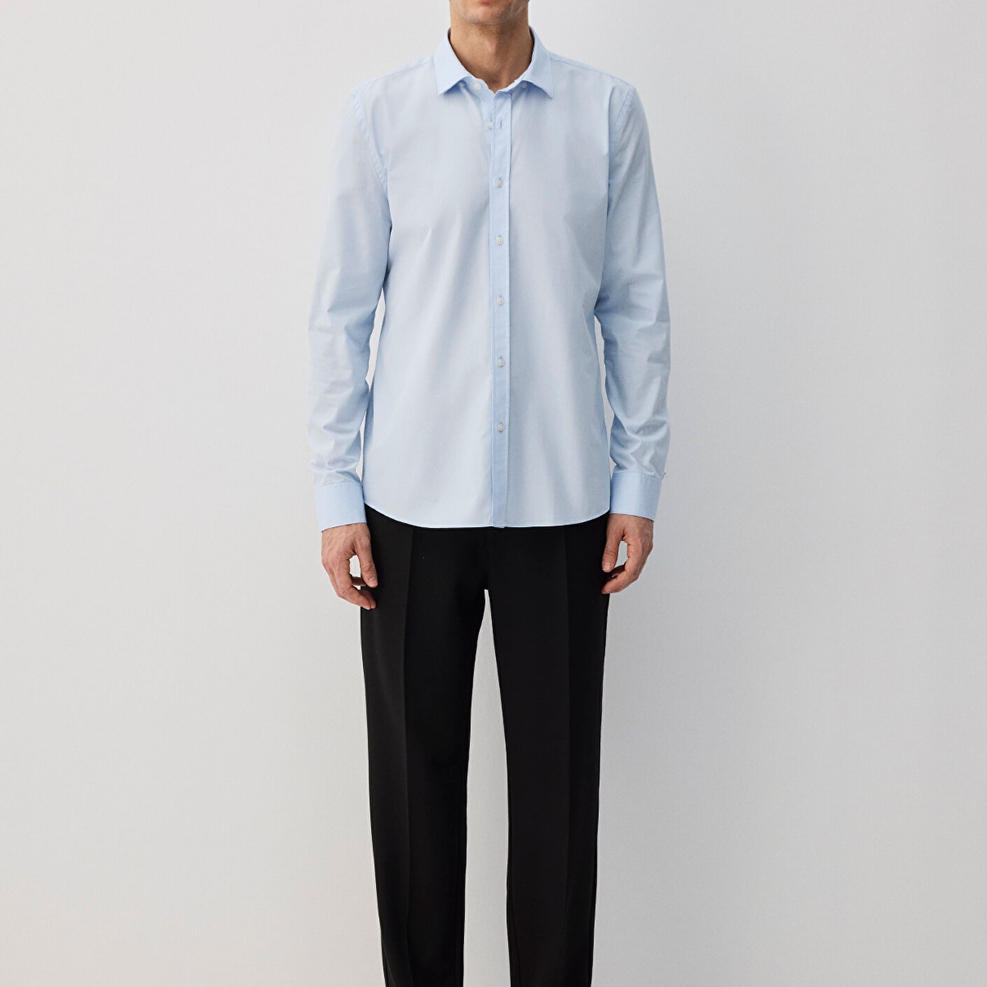 Mavi Kolay Ütülenebilir Mavi Gömlek Slim Fit / Dar Kesim 0211571-90160