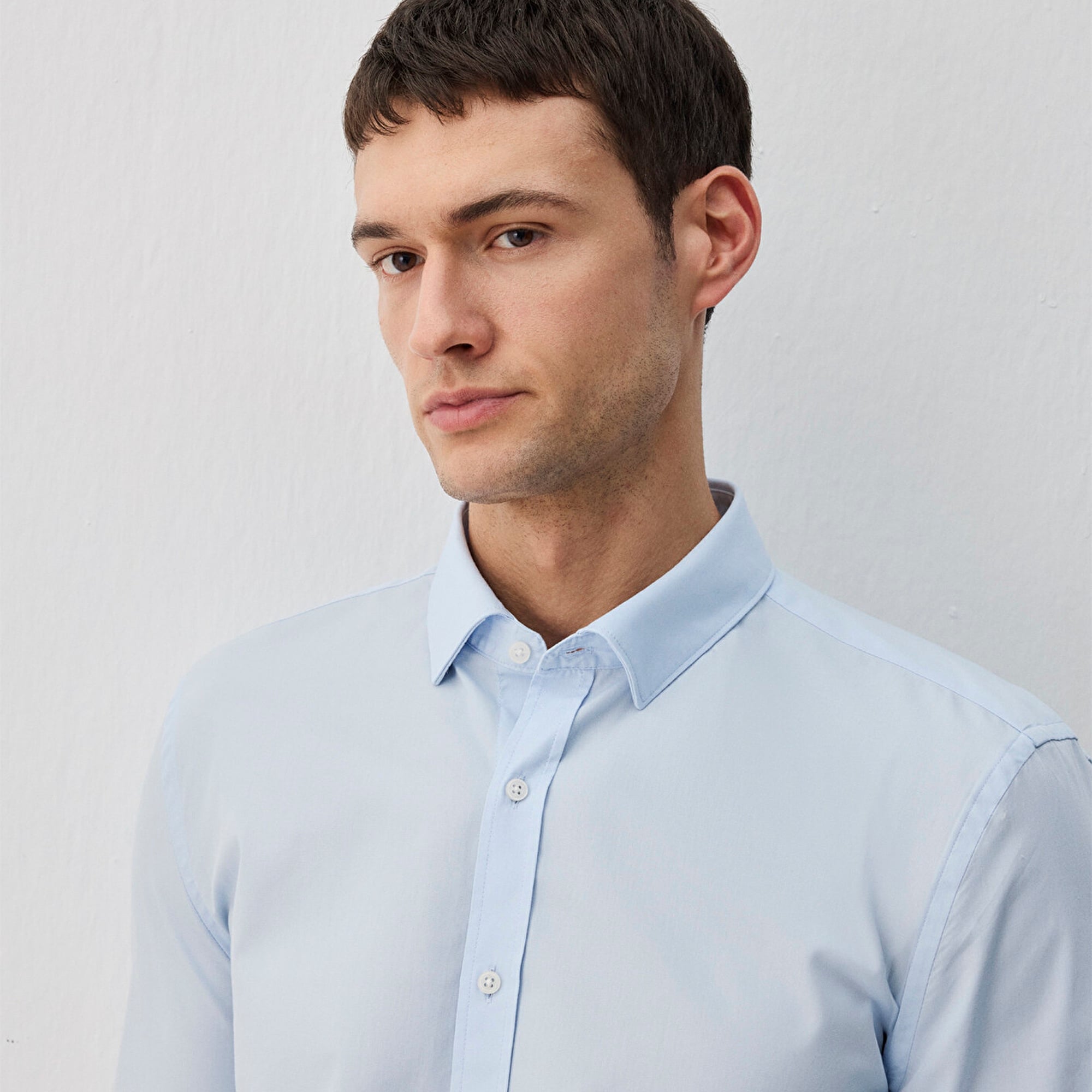 Mavi Kolay Ütülenebilir Mavi Gömlek Slim Fit / Dar Kesim 0211571-90160