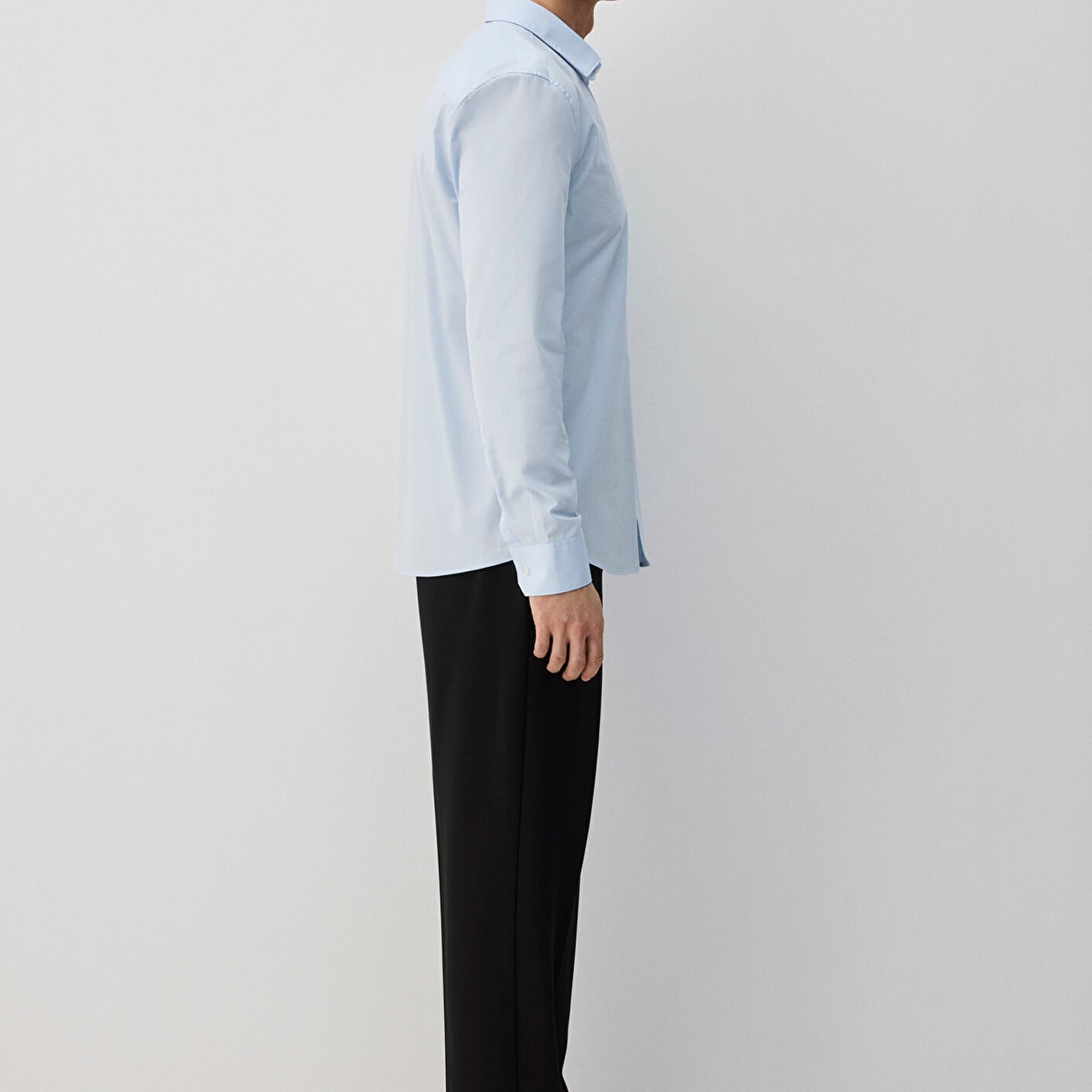 Mavi Kolay Ütülenebilir Mavi Gömlek Slim Fit / Dar Kesim 0211571-90160