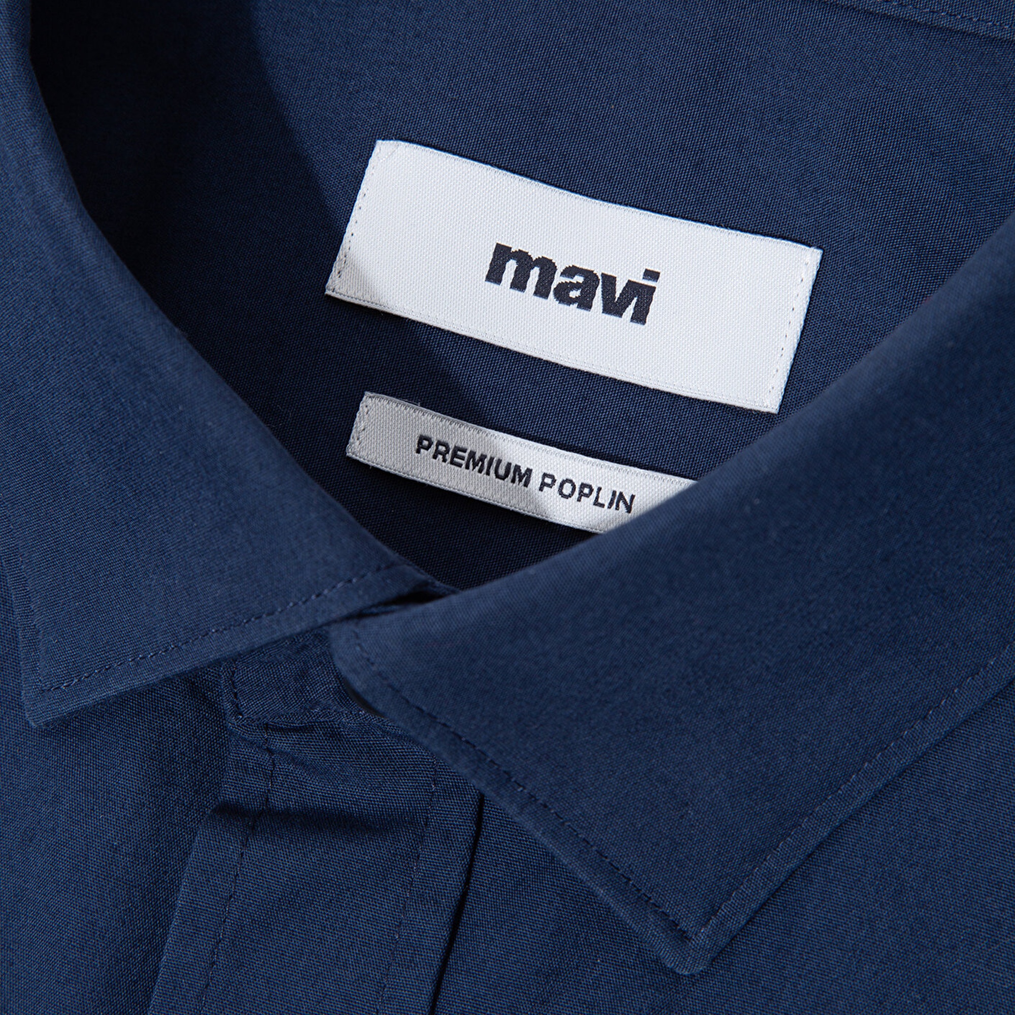 Mavi Kolay Ütülenebilir Lacivert Gömlek Slim Fit / Dar Kesim 0211571-70490